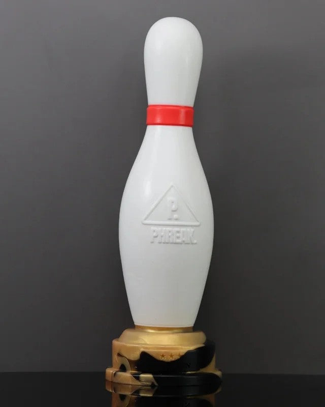 Kingpin–LifeSized,Medium,FLOP–Smallinclusionsacrosssurface