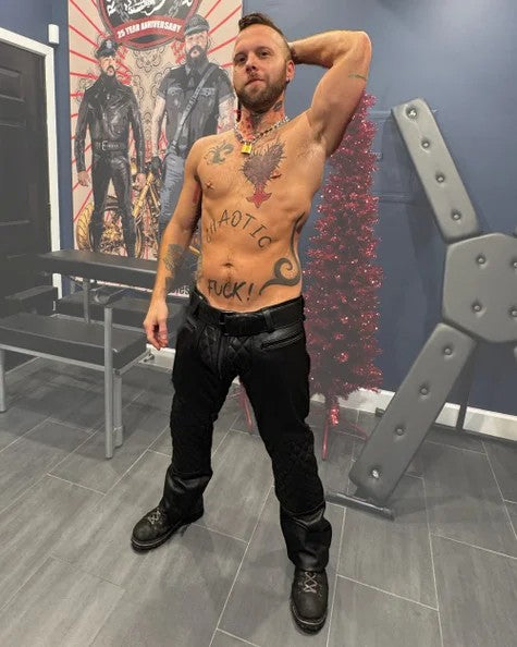 LimitedEditionRoughLeatherMotorcyclePants–LÜSTERN