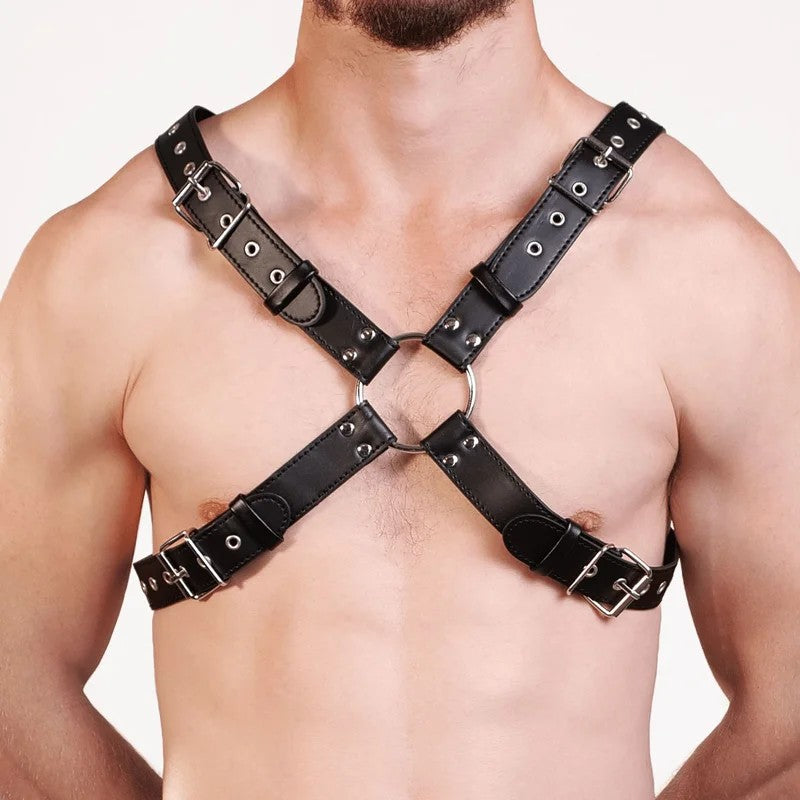 LoveInLeather–BerlinBabyFaux-LeatherMaleChestHarness(Black)