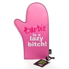 MDI–“BarbieisalazyBitch”NoveltyOvenMitt(Pink)