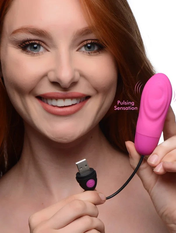 7XPulsingRechargeableSiliconeVibrator–Pink
