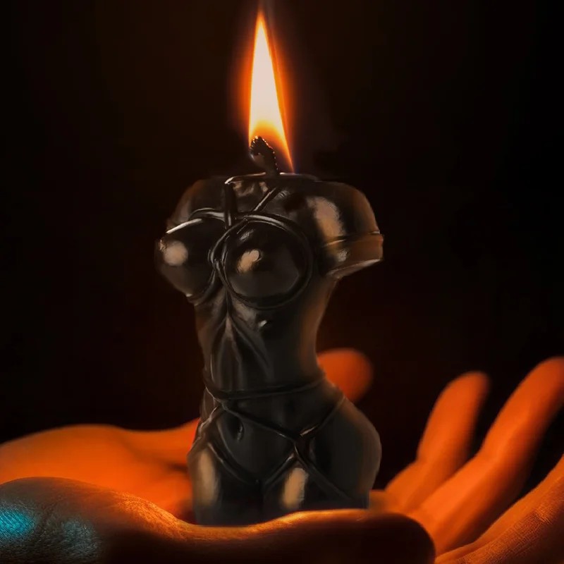 BoundGoddessDripCandle–Black