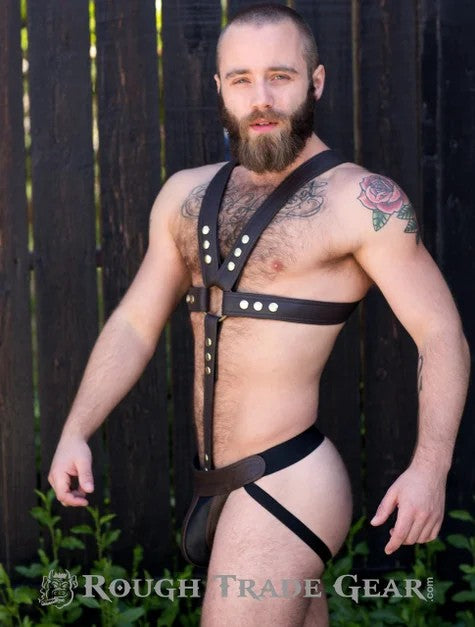 BrawnyLeatherHarness–RoughTradeGear