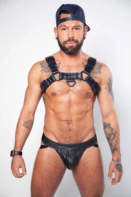 BulldogLatigoStitchLeatherHarness–RoughTradeGear