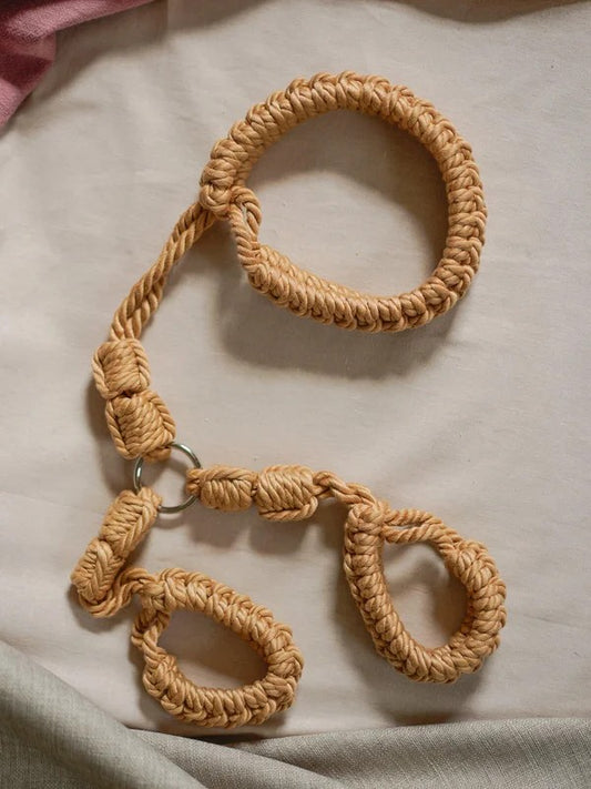 Kanuka|CollartoWristRestraint