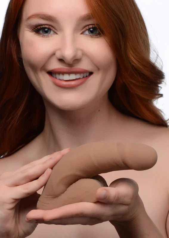 LargeBulgePackerDildo–Medium