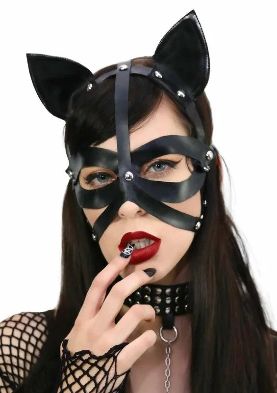 LegAvenueWetLookHarnessCatMask
