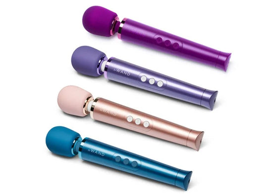 LeWandPetiteRechargeableMassagerin4StylishColorChoices
