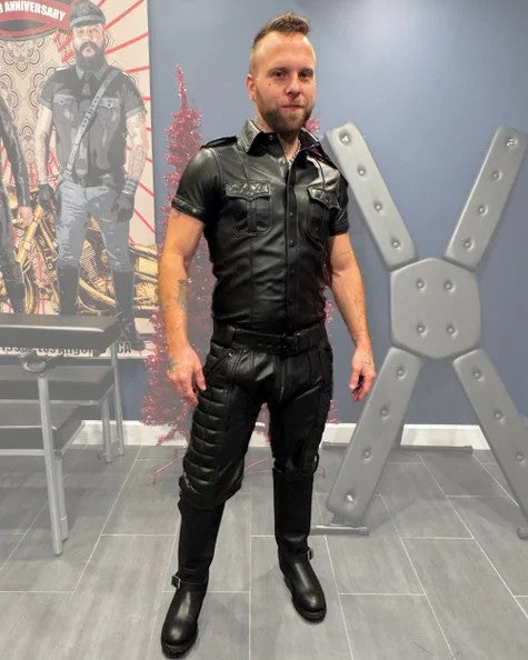 LimitedEditionRoughLeatherChopperPants–LÜSTERN