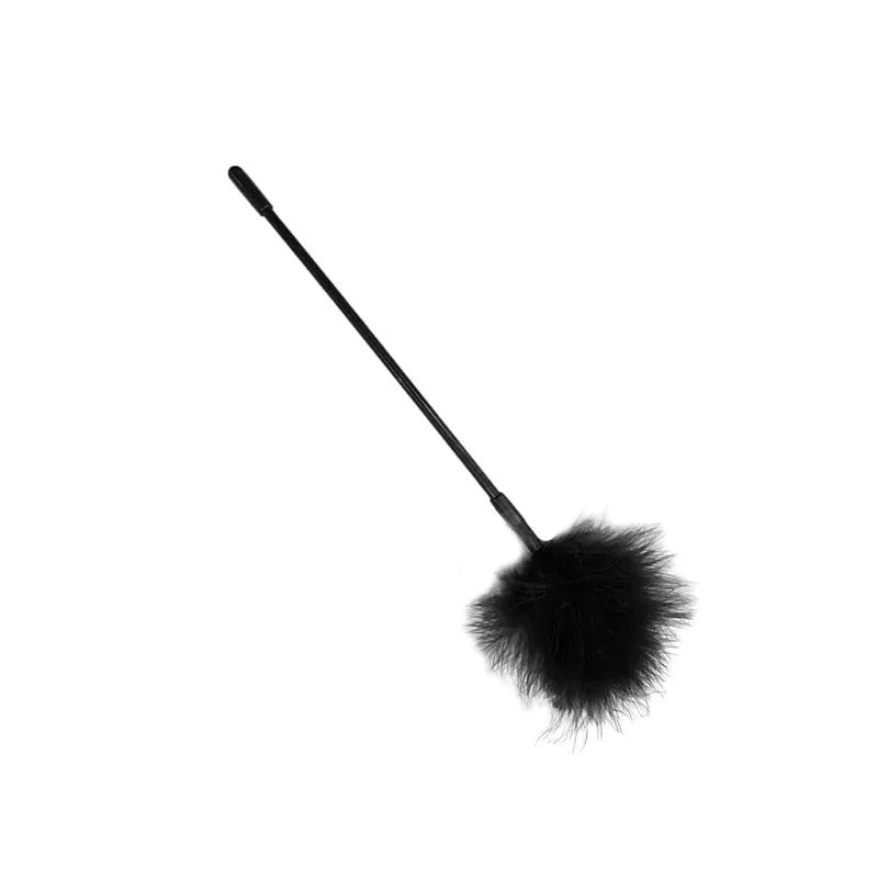 LoveInLeather–BasicFeatherTickler|Black