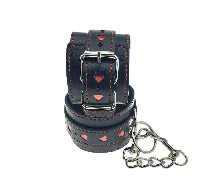 LoveinLeather–BerlinBabeAdjustableFaux-LeatherHandCuffswithHeartsDetail(Black/Red)