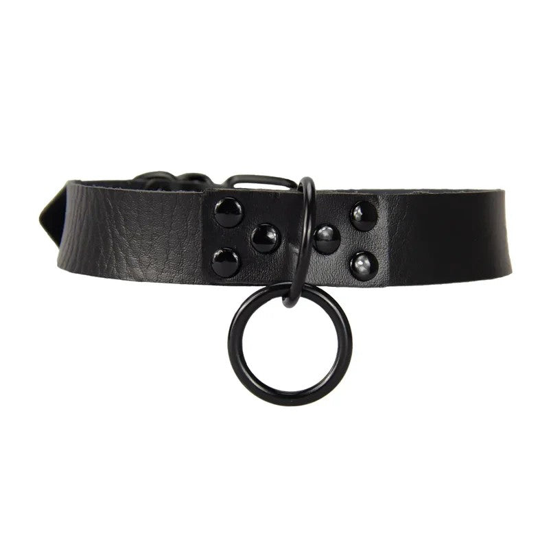 LoveInLeather–FauxLeatherChokerwithBlackMetalRing(Black)