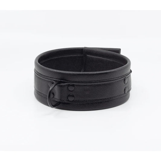 LoveInLeather–LeatherCollar&LeadSet|VeganFriendly