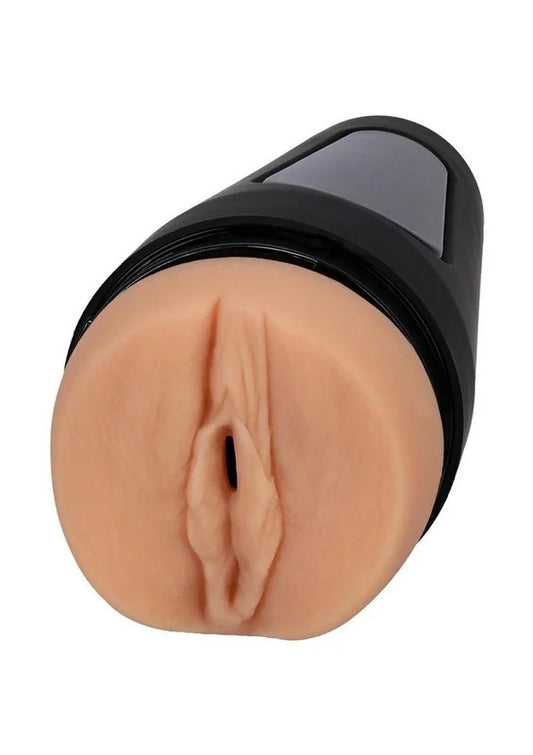 MainSqueezeAnnaClaireCloudsUltraskynMasturbator–Pussy