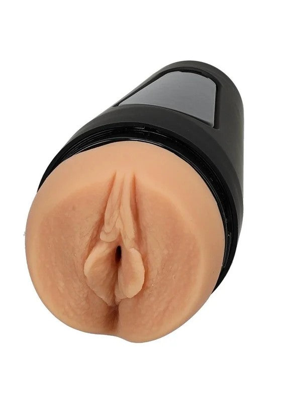 MainSqueezeLeanaLovingsUltraskynMasturbator–Pussy