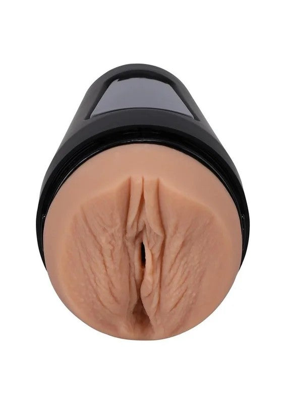 MainSqueezeSkyeBlueUltraskynMasturbator–Pussy
